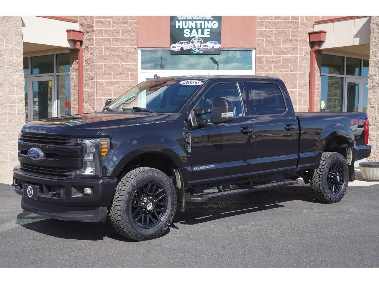 2019 Ford F-350 LARIAT