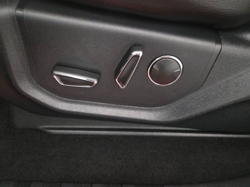 2019 Ford F-350 Lariat Dually 4WD 6.7L Diesel Sunroof GPS Gooseneck FREE WARRANTY Call (682)587-6288 Arlington TX