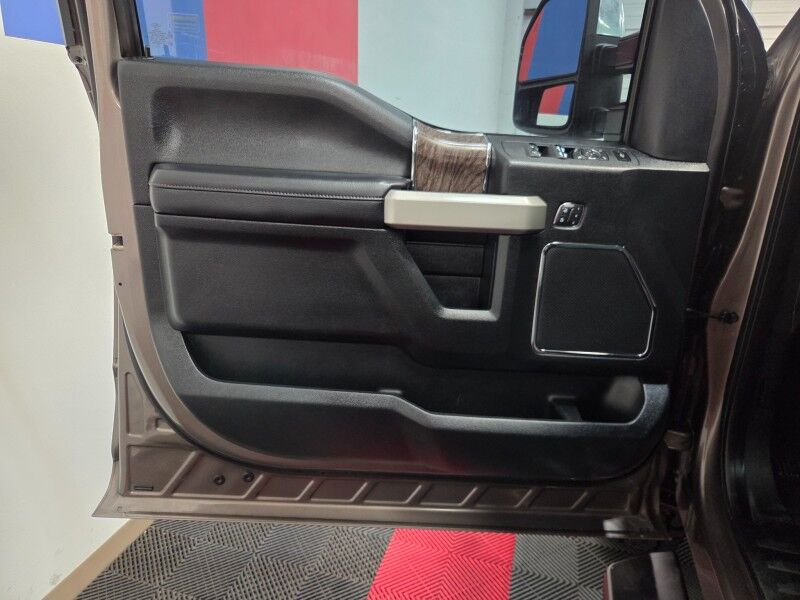 2019 Ford F-350 Lariat Dually 4WD 6.7L Diesel Sunroof GPS Gooseneck FREE WARRANTY Call (682)587-6288 Arlington TX