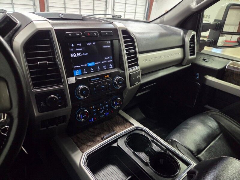 2019 Ford F-350 Lariat FX4 4WD Long Bed 6.7L Diesel GPS Camera Michelin Tires FREE WARRANTY Arlington TX