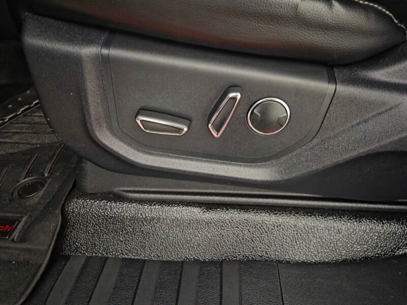 2019 Ford F-350 Lariat Ultimate Flatbed 6.7L Diesel GPS Camera Gooseneck FREE WARRANTY Arlington TX