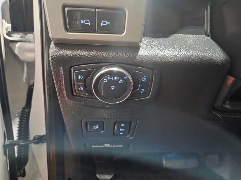 2019 Ford F-350 Lariat Ultimate Flatbed 6.7L Diesel GPS Camera Gooseneck FREE WARRANTY Arlington TX