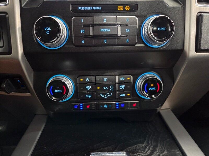 2019 Ford F-350 Platinum Dually 4WD 6.7L Diesel GPS Camera New Tires FREE WARRANTY Arlington TX