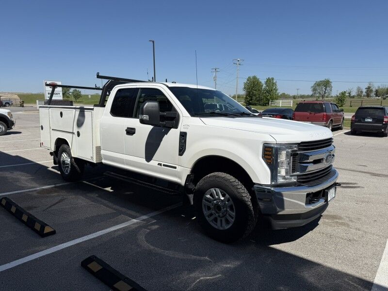 2019 Ford F-350 SRW 4x4 Diesel Utility XLT Collinsville OK