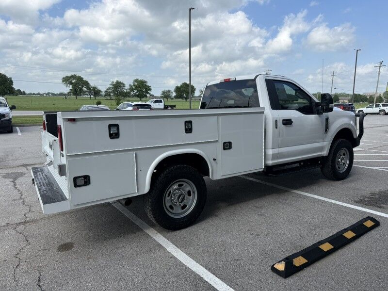 2019 Ford F-350 SRW 4x4 Utility XL Collinsville OK