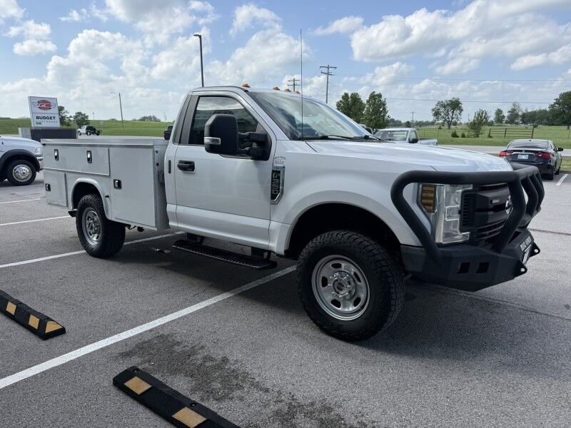 2019 Ford F-350 SRW 4x4 Utility XL Collinsville OK