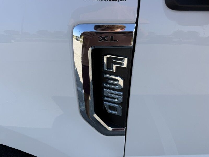 2019 Ford F-350 SRW Diesel Utility XL Collinsville OK