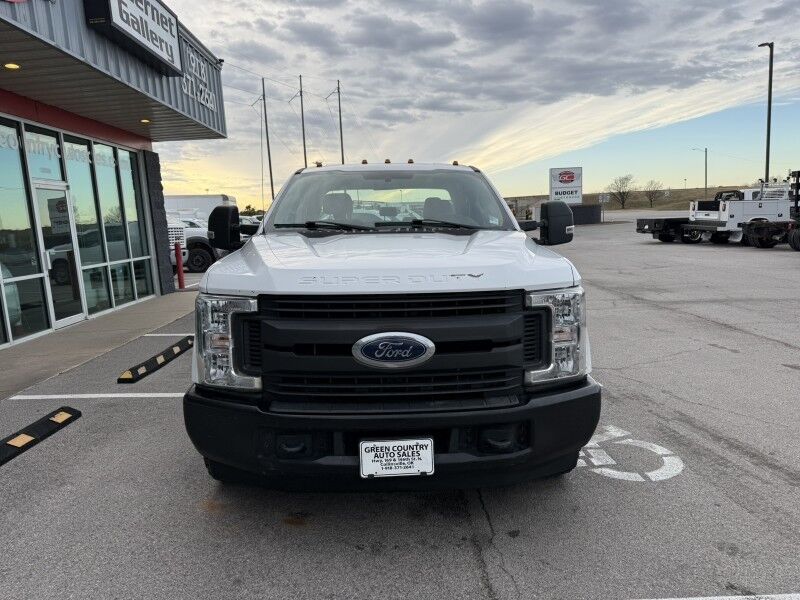 2019 Ford F-350 SRW Utility XL Collinsville OK