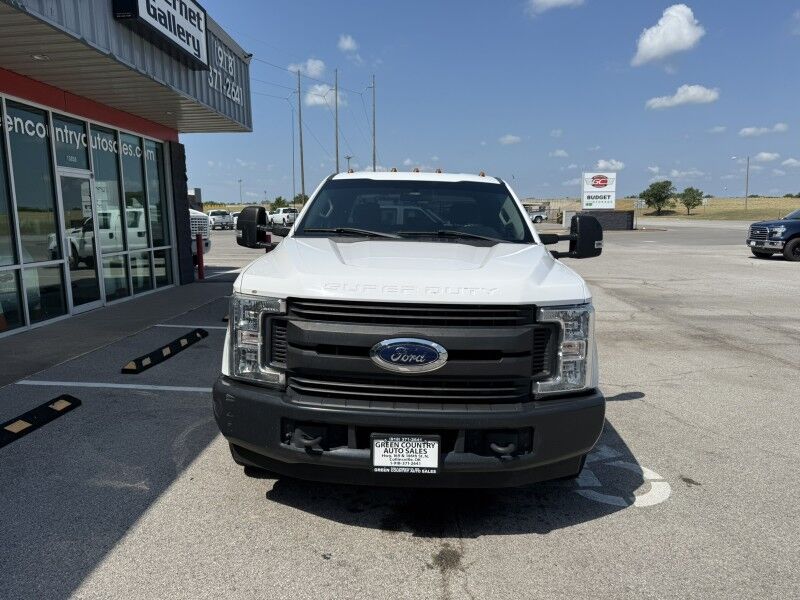 2019 Ford F-350 SRW Utility XL Collinsville OK