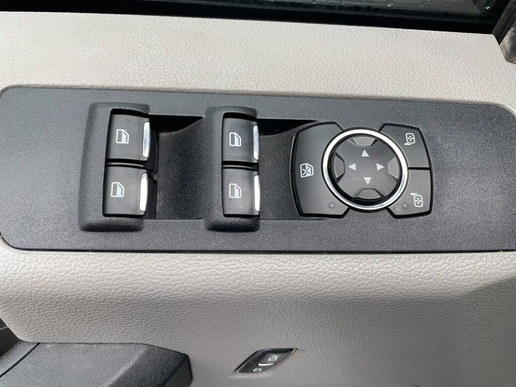 2019 Ford F-350 Super Duty 4x4 Crew Cab XL SRW Minocqua WI