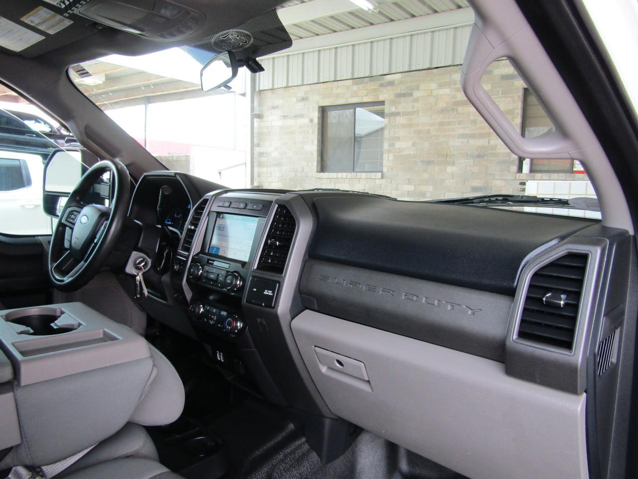 2019 Ford F-350 XL 4WD Crew Cab 8 Box Grand Prairie TX