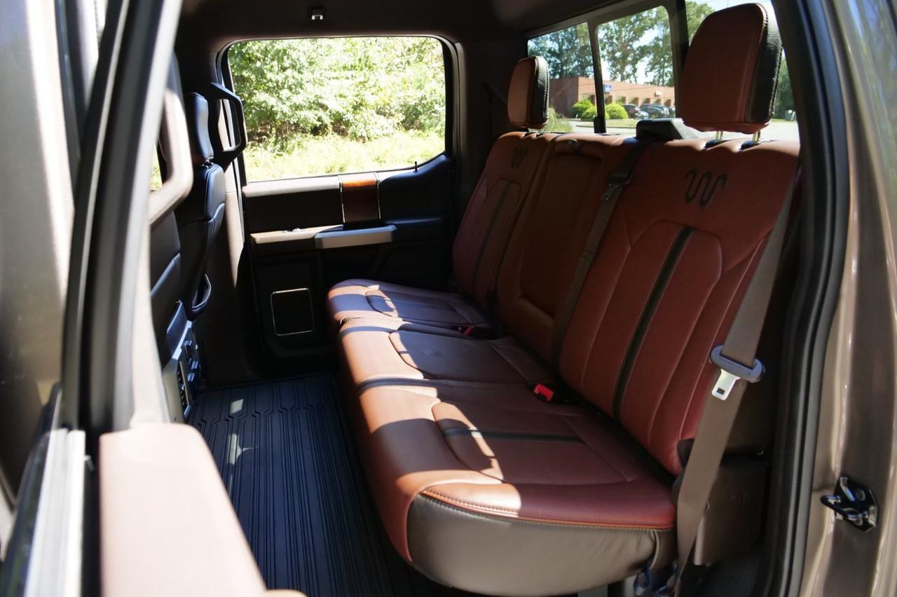 2019 Ford F-350SD King Ranch 4X4 / V8 Turbo Diesel / B&O Audio / 5th Wheel! Lincolnton NC