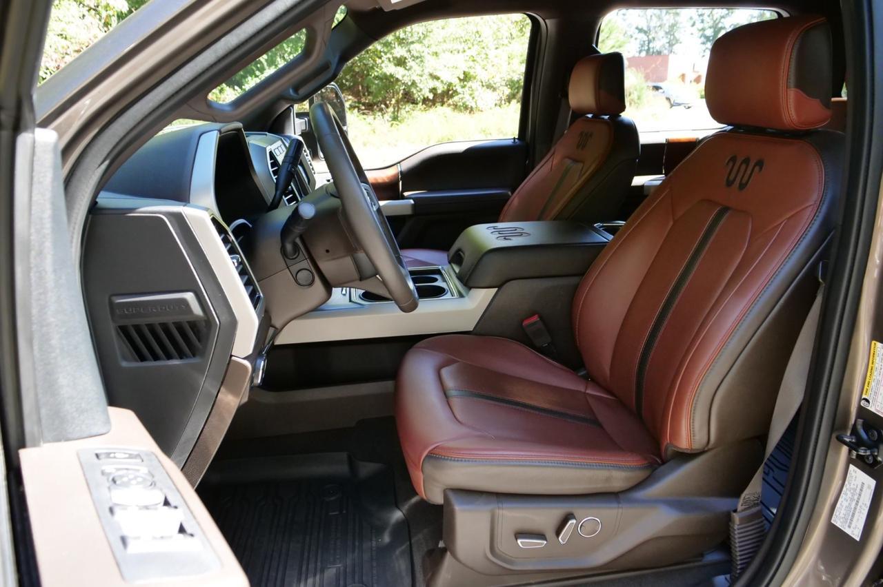 2019 Ford F-350SD King Ranch 4X4 / V8 Turbo Diesel / B&O Audio / 5th Wheel! Lincolnton NC