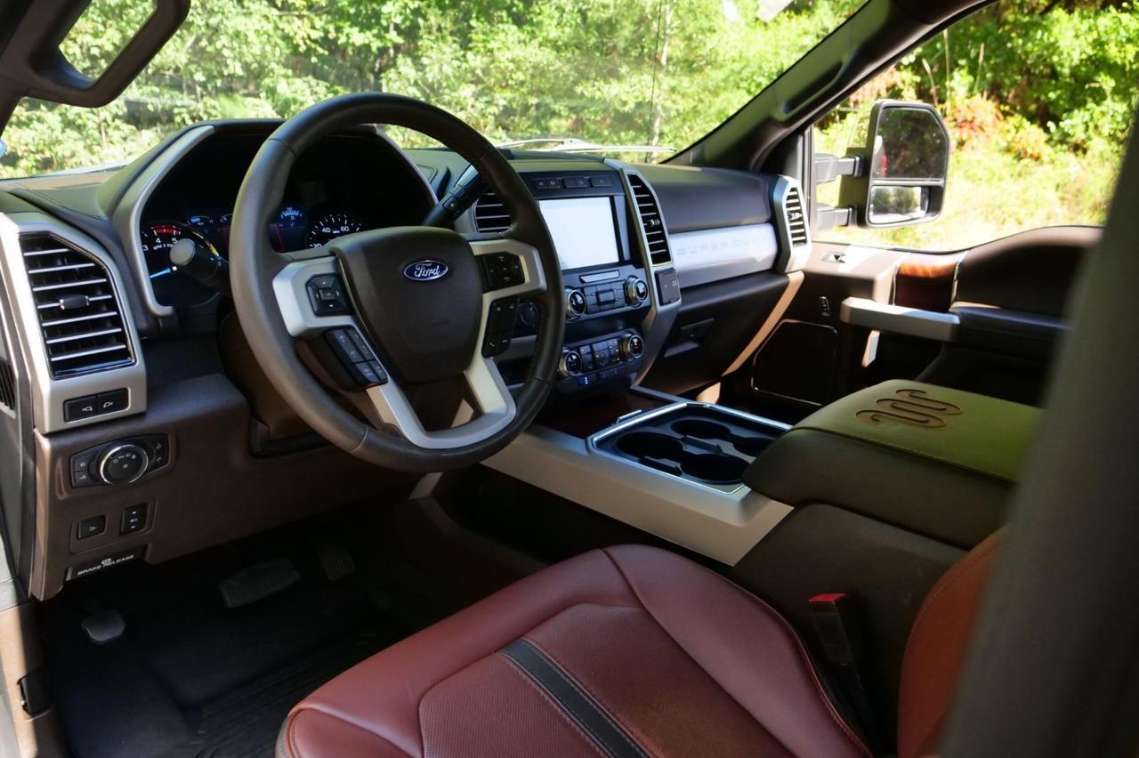 2019 Ford F-350SD King Ranch 4X4 / V8 Turbo Diesel / B&O Audio / 5th Wheel! Lincolnton NC