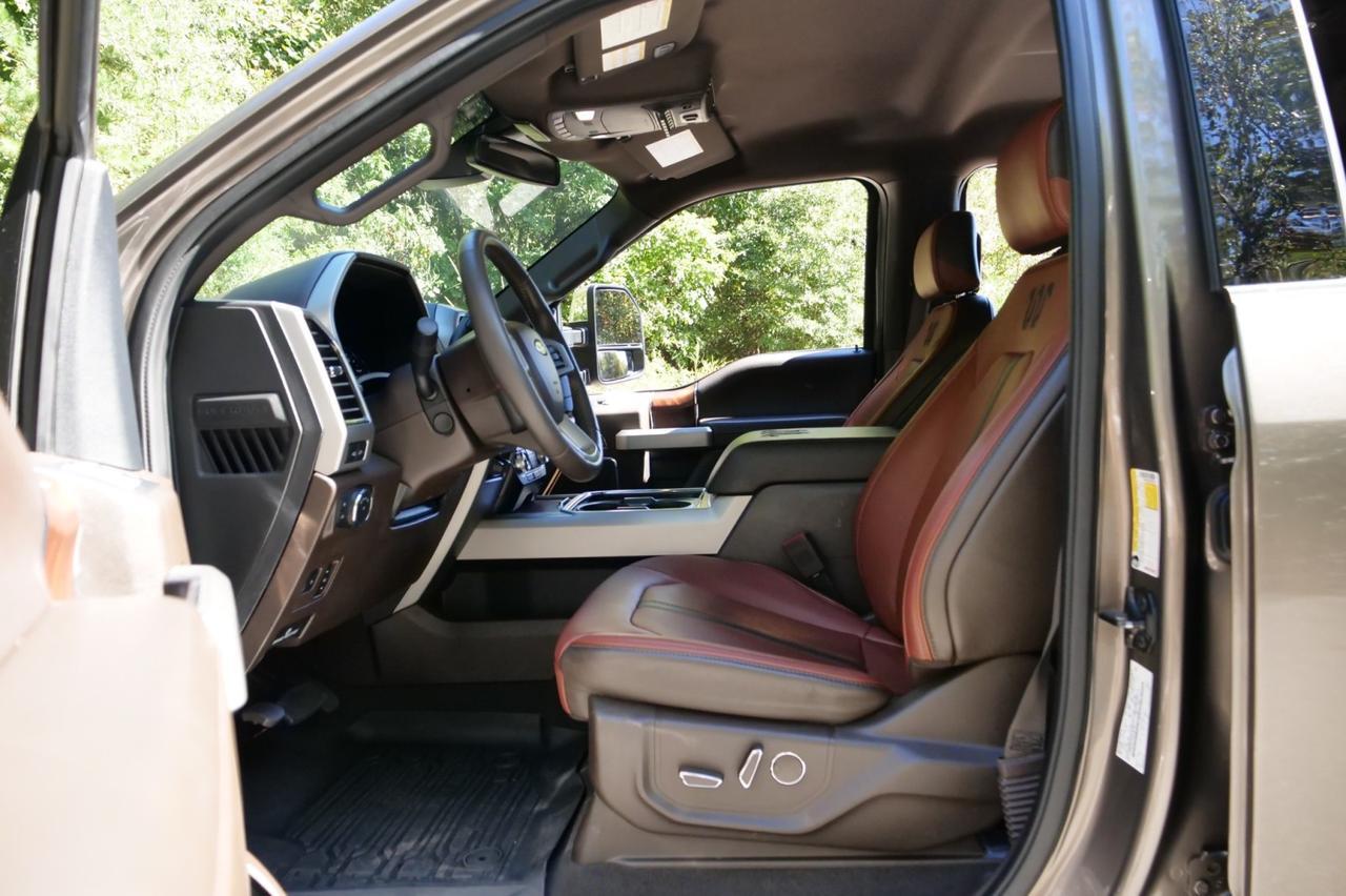 2019 Ford F-350SD King Ranch 4X4 / V8 Turbo Diesel / B&O Audio / 5th Wheel! Lincolnton NC