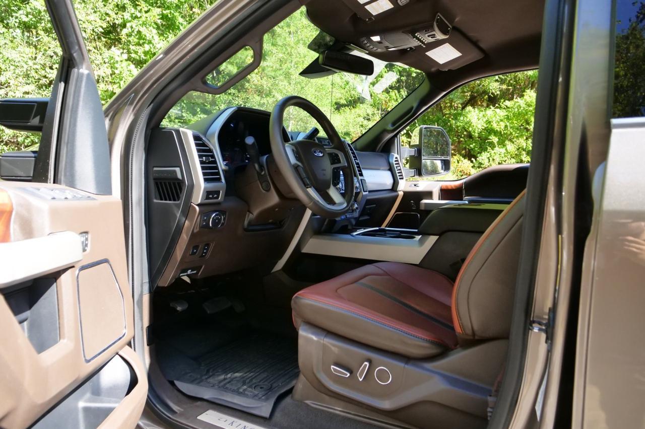 2019 Ford F-350SD King Ranch 4X4 / V8 Turbo Diesel / B&O Audio / 5th Wheel! Lincolnton NC