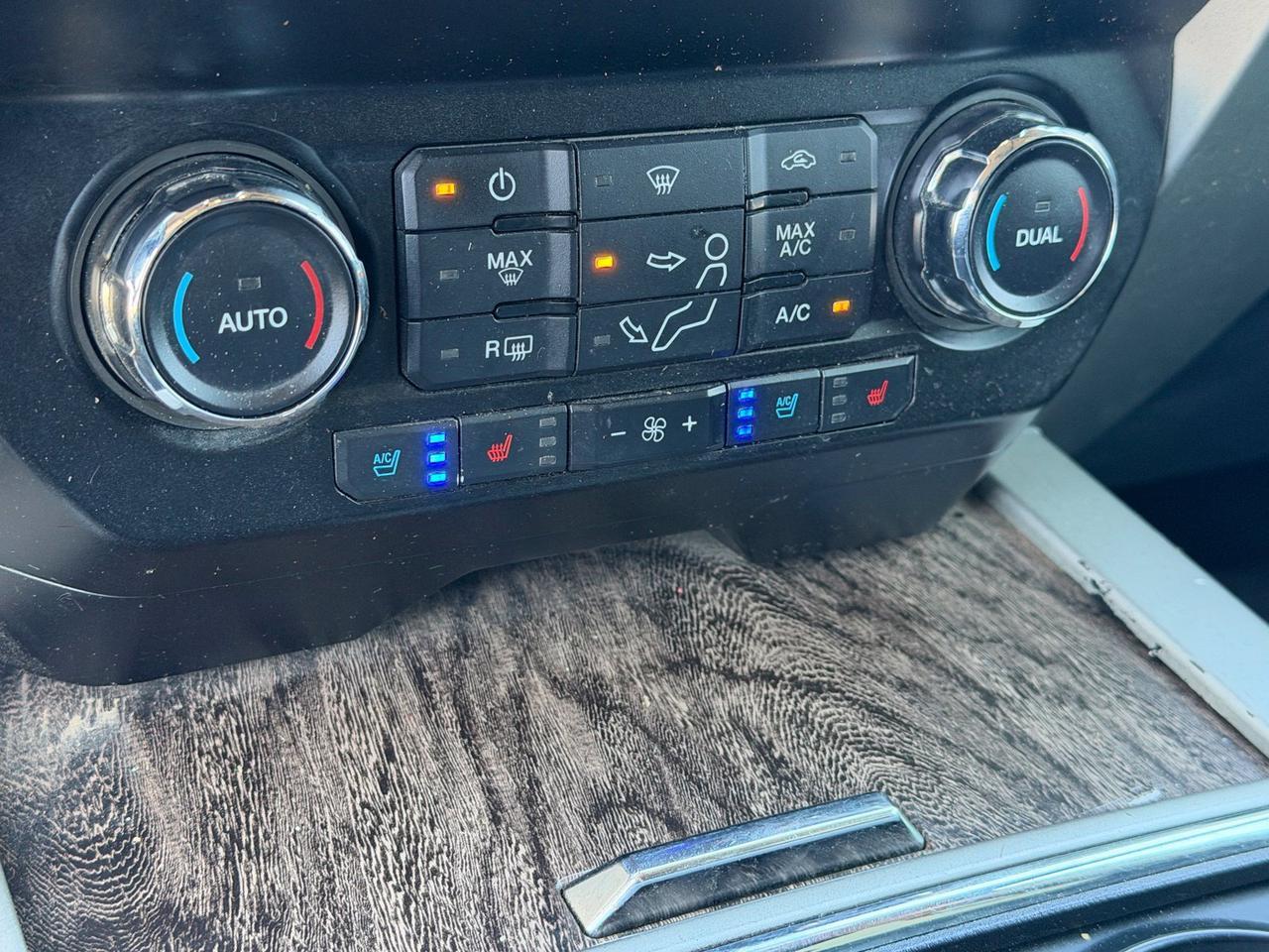 2019 Ford F-350SD Lariat Richardson TX