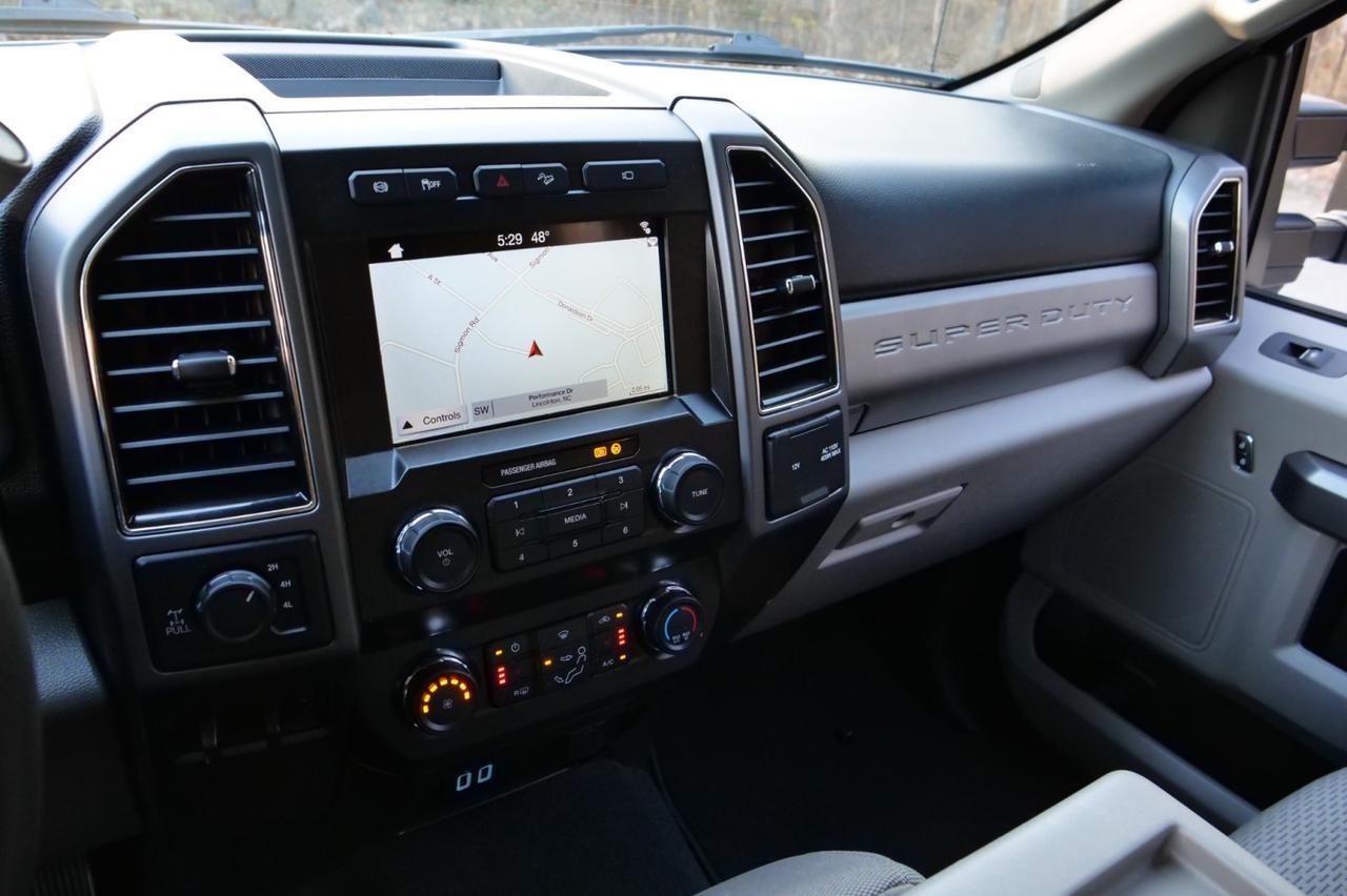 2019 Ford F-350SD XLT 4X4 / 6.7L V8 Turbo Diesel / Premium Package! Lincolnton NC