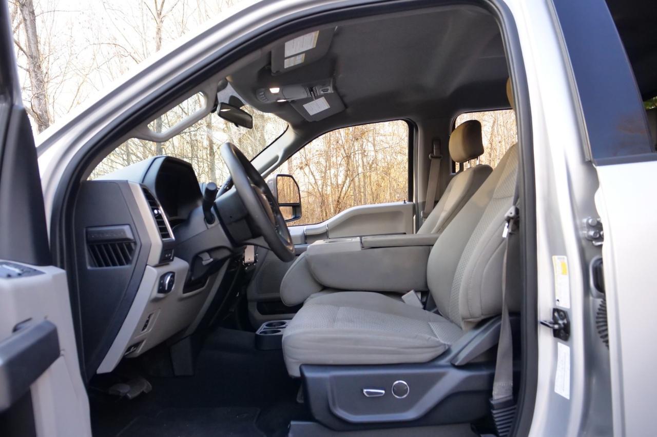 2019 Ford F-350SD XLT 4X4 / 6.7L V8 Turbo Diesel / Premium Package! Lincolnton NC