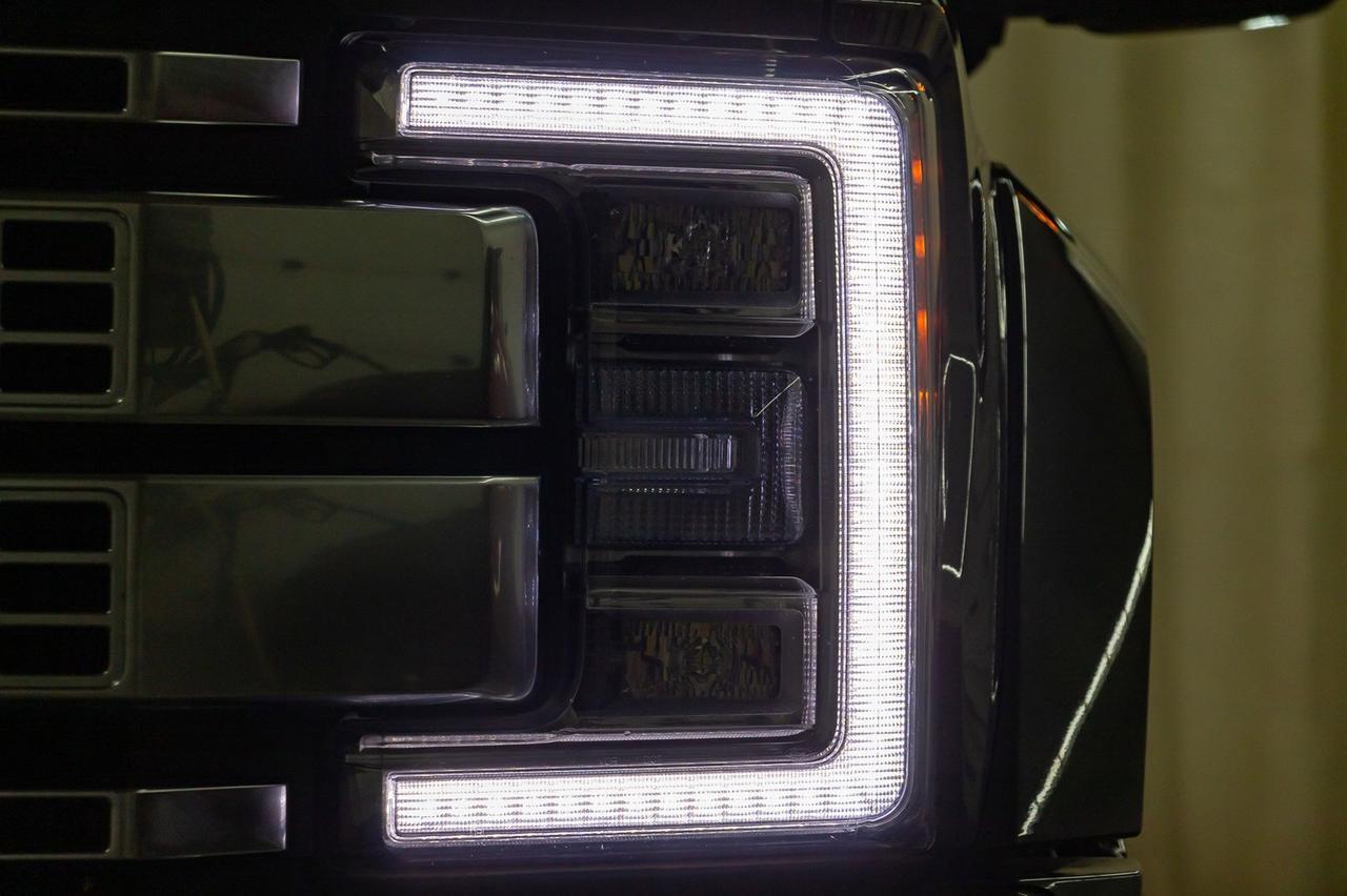 2019 Ford F-450 4x4 Crew Cab Platinum Dually Diesel Red Deer AB