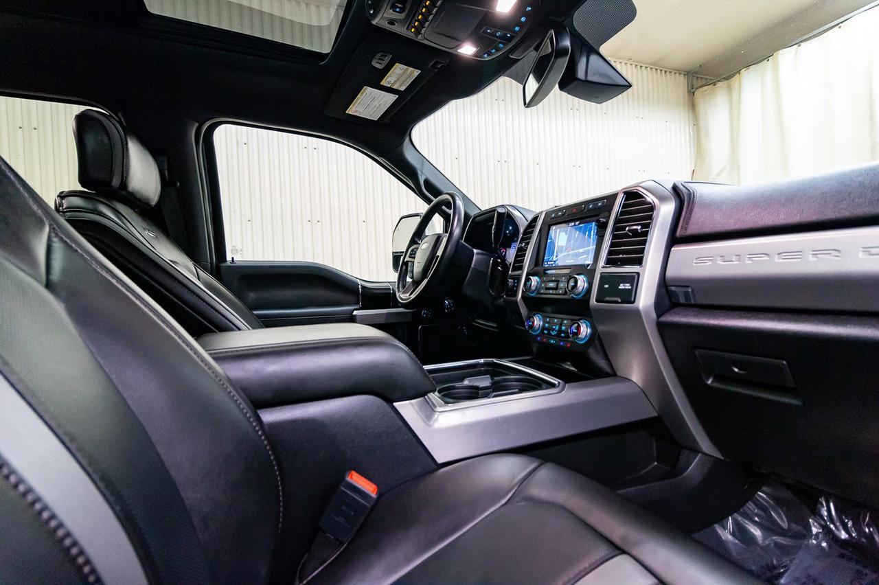 2019 Ford F-450 4x4 Crew Cab Platinum Dually Diesel Red Deer AB