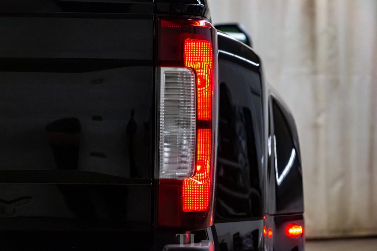 2019 Ford F-450 4x4 Crew Cab XLT Diesel Dually Nav BCam Red Deer AB