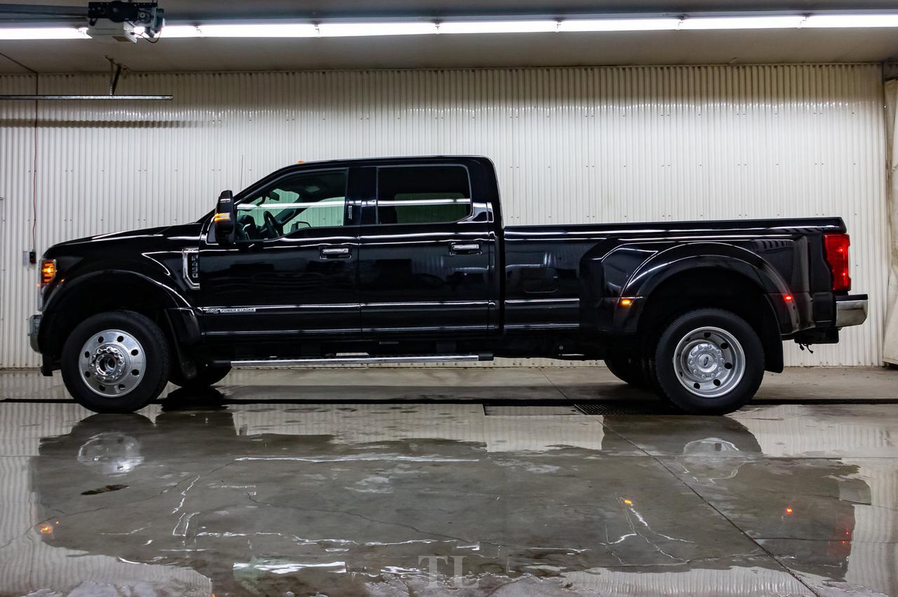 2019 Ford F-450 4x4 Crew Cab XLT Diesel Dually Nav BCam Red Deer AB