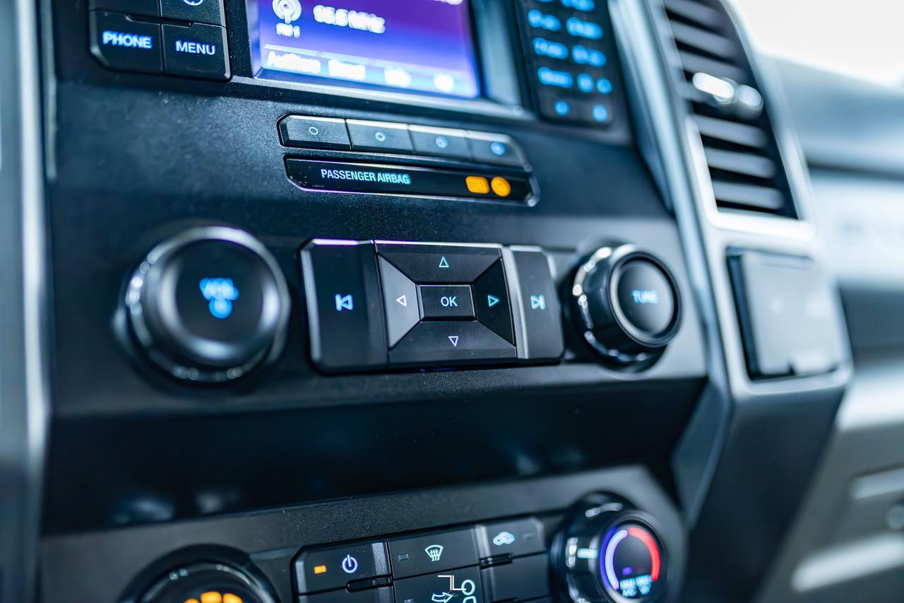 2019 Ford F-450 4x4 Crew Cab XLT FX4 Dually Diesel Red Deer AB