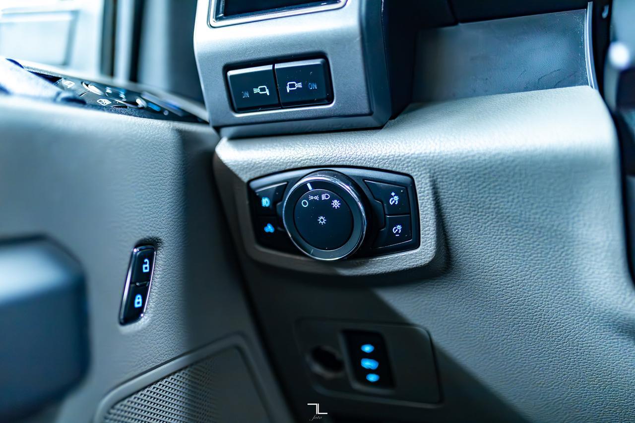 2019 Ford F-450 4x4 Crew Cab XLT FX4 Dually Diesel Red Deer AB