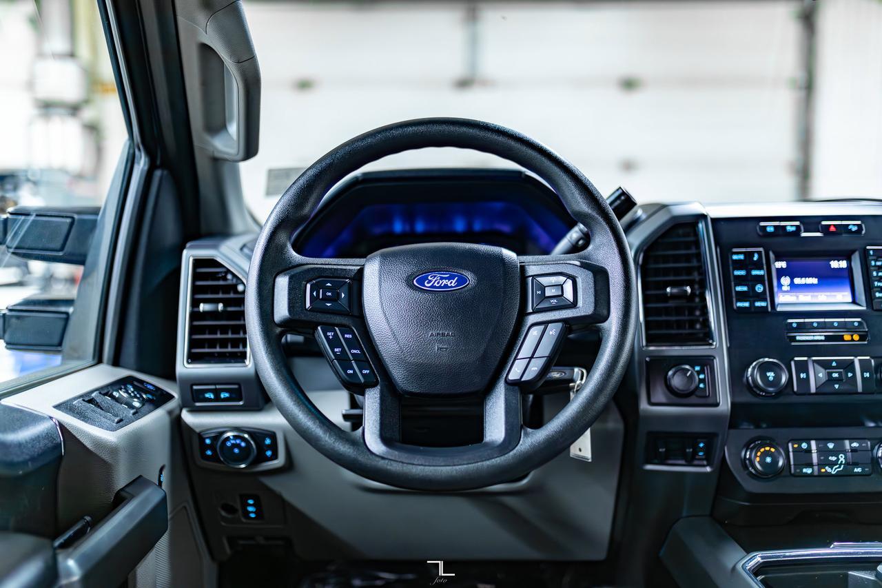 2019 Ford F-450 4x4 Crew Cab XLT FX4 Dually Diesel Red Deer AB