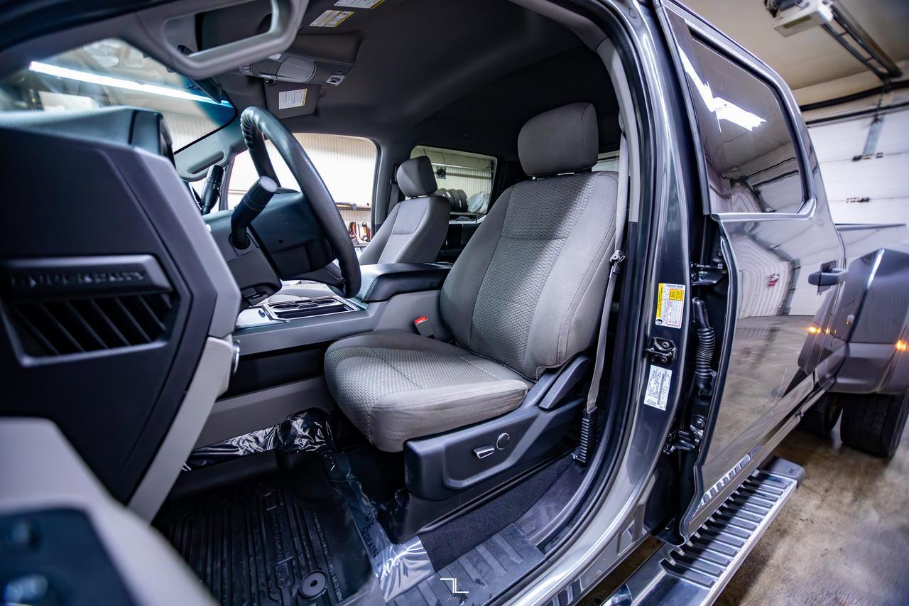 2019 Ford F-450 4x4 Crew Cab XLT FX4 Dually Diesel Red Deer AB