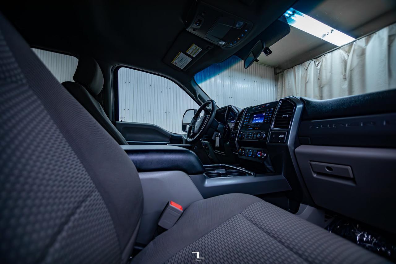 2019 Ford F-450 4x4 Crew Cab XLT FX4 Dually Diesel Red Deer AB