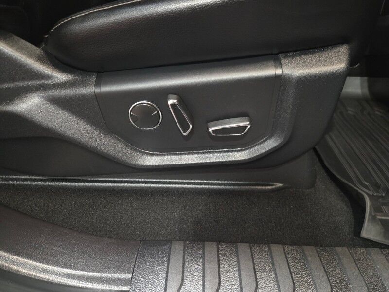 2019 Ford F-450 Lariat Lifted Dually 22in Wheels 37in Toyo Tires 6.7L Diesel GPS Camera Arlington TX