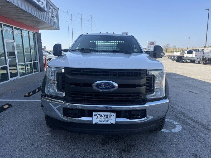 2019 Ford F-450 V10 4x4 Flatbed w/ Lift Gate XL Collinsville OK
