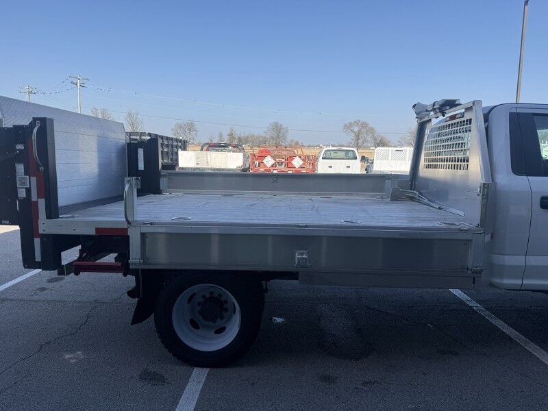 2019 Ford F-450 V10 4x4 Flatbed w/ Lift Gate XL Collinsville OK