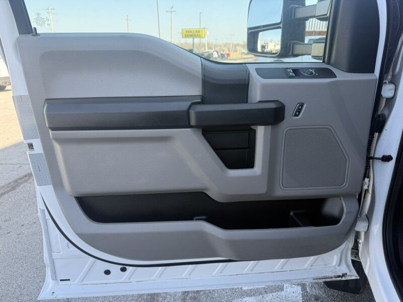 2019 Ford F-450 V10 4x4 Flatbed w/ Lift Gate XL Collinsville OK