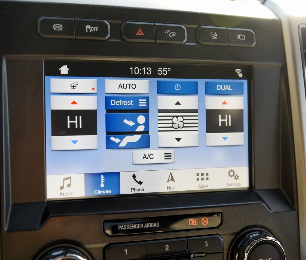 2019 Ford F-450SD Lariat Akron