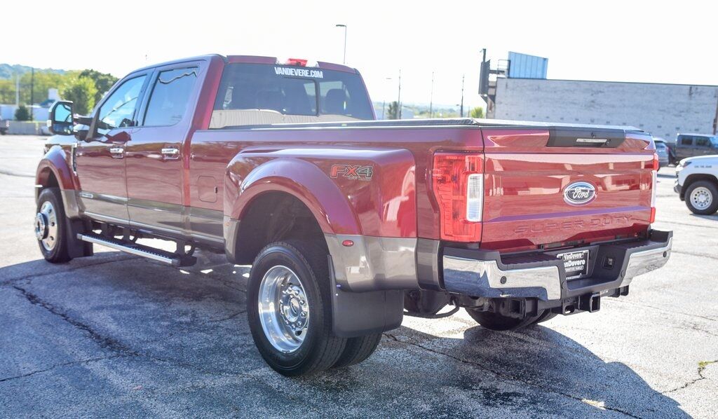 2019 Ford F-450SD Lariat Akron