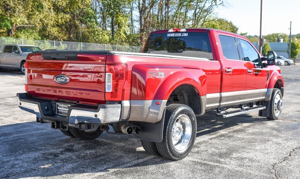 2019 Ford F-450SD Lariat Akron