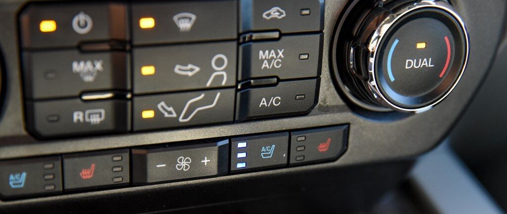 2019 Ford F-450SD Lariat Akron
