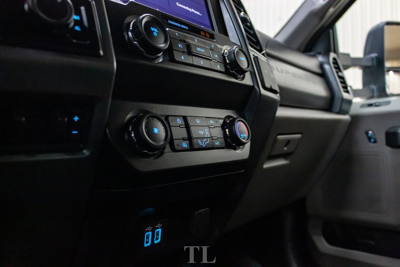 2019 Ford F-550 4x4 Crew Cab XLT Deck Diesel Dually Red Deer AB