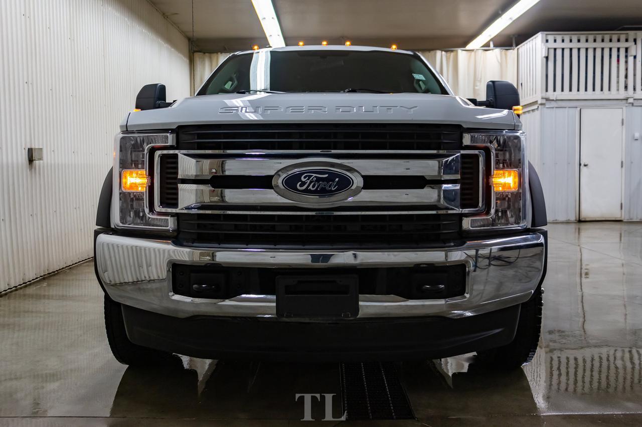 2019 Ford F-550 4x4 Crew Cab XLT Deck Diesel Dually Red Deer AB