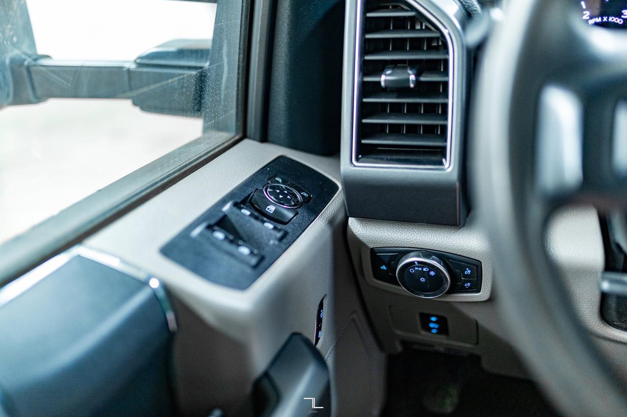 2019 Ford F-550 4x4 Crew Cab XLT Deck Diesel Red Deer AB