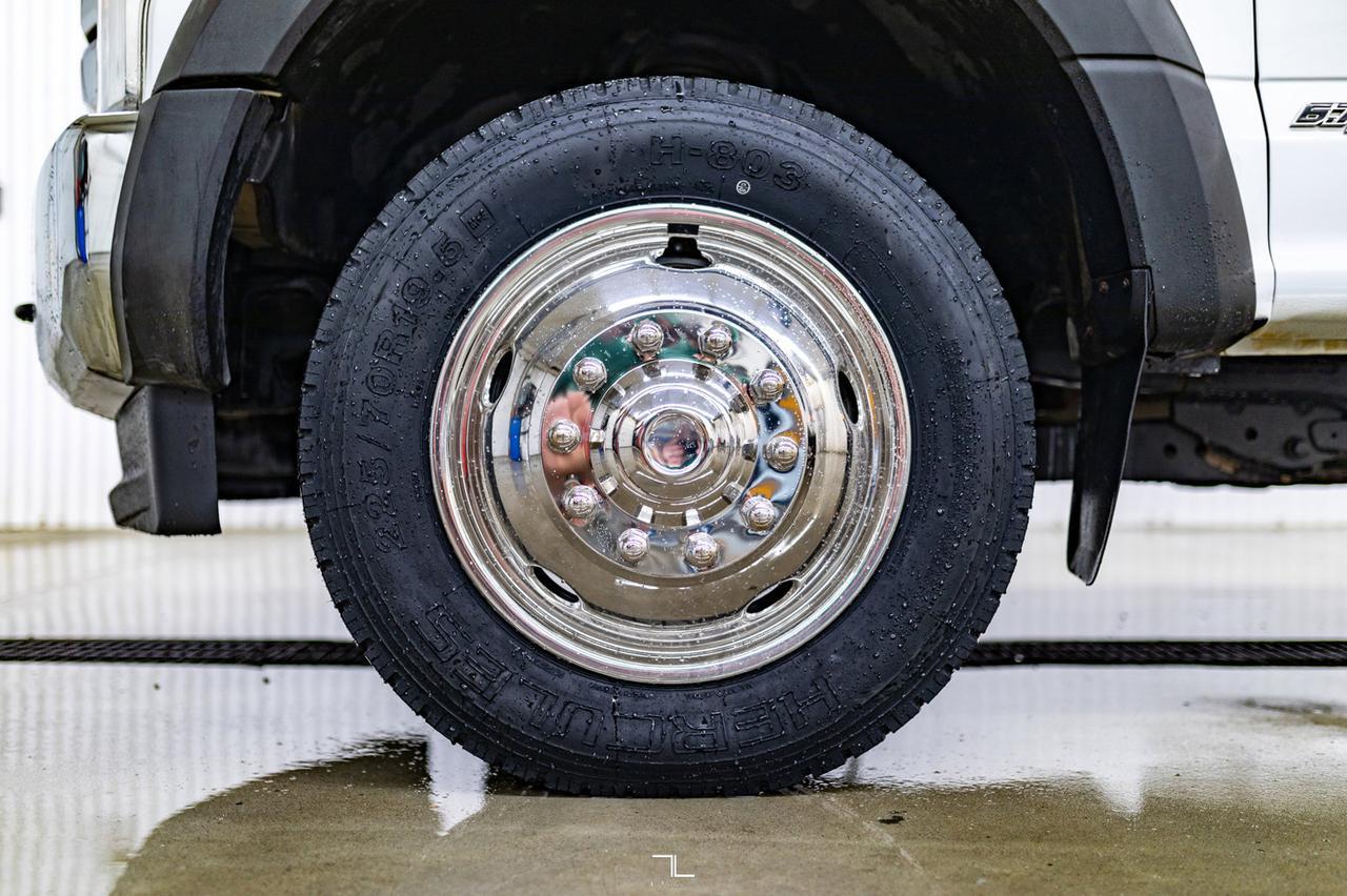 2019 Ford F-550 4x4 Crew Cab XLT Deck Diesel Red Deer AB