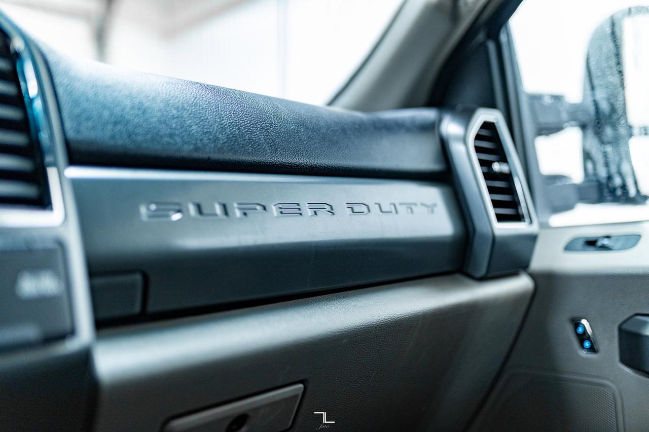 2019 Ford F-550 4x4 Crew Cab XLT Diesel Deck BCam Red Deer AB