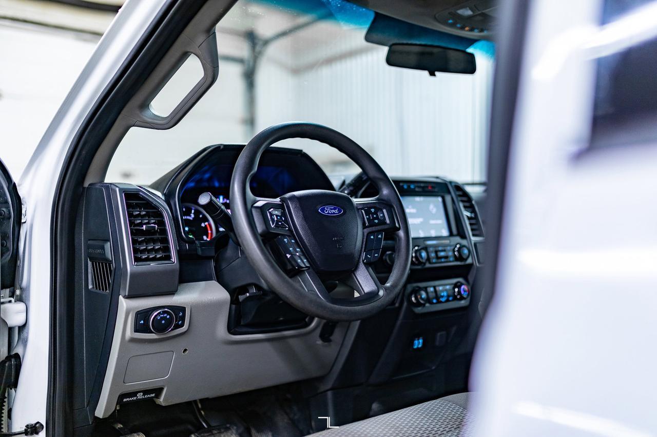 2019 Ford F-550 4x4 Crew Cab XLT Diesel Deck BCam Red Deer AB