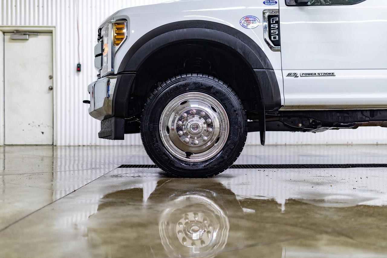 2019 Ford F-550 4x4 Crew Cab XLT Diesel Deck BCam Red Deer AB