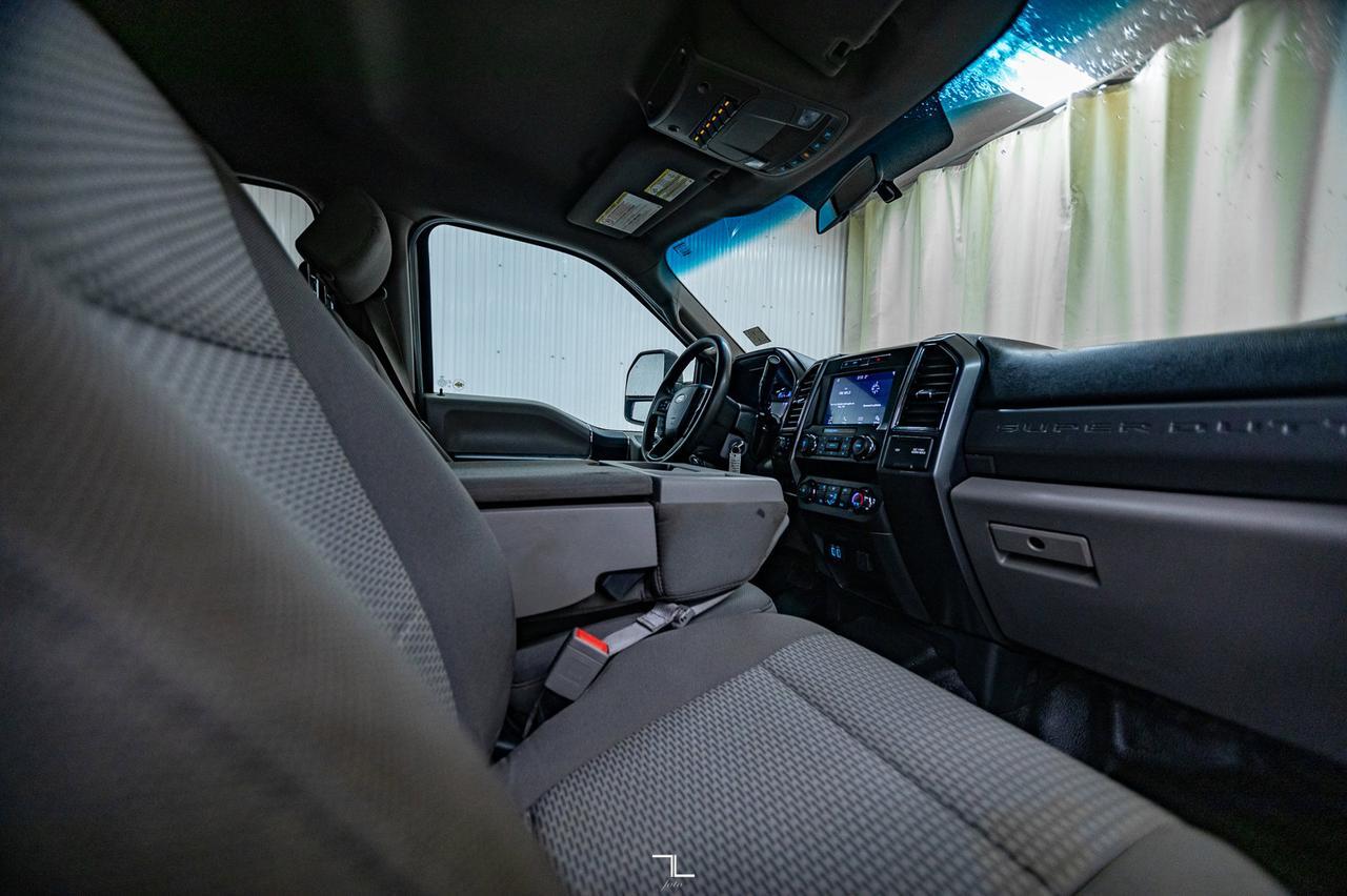 2019 Ford F-550 4x4 Crew Cab XLT Diesel Deck BCam Red Deer AB