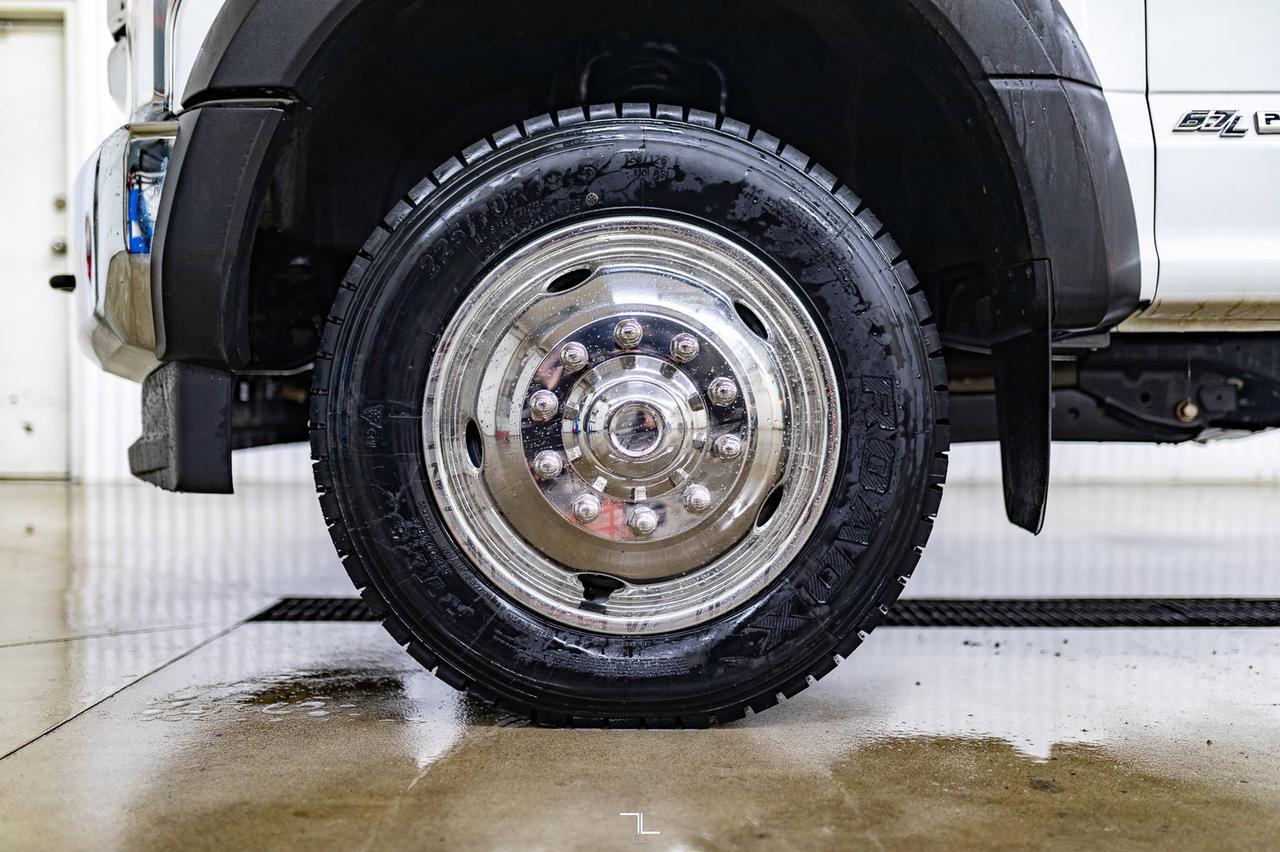 2019 Ford F-550 4x4 Crew Cab XLT Diesel Deck BCam Red Deer AB