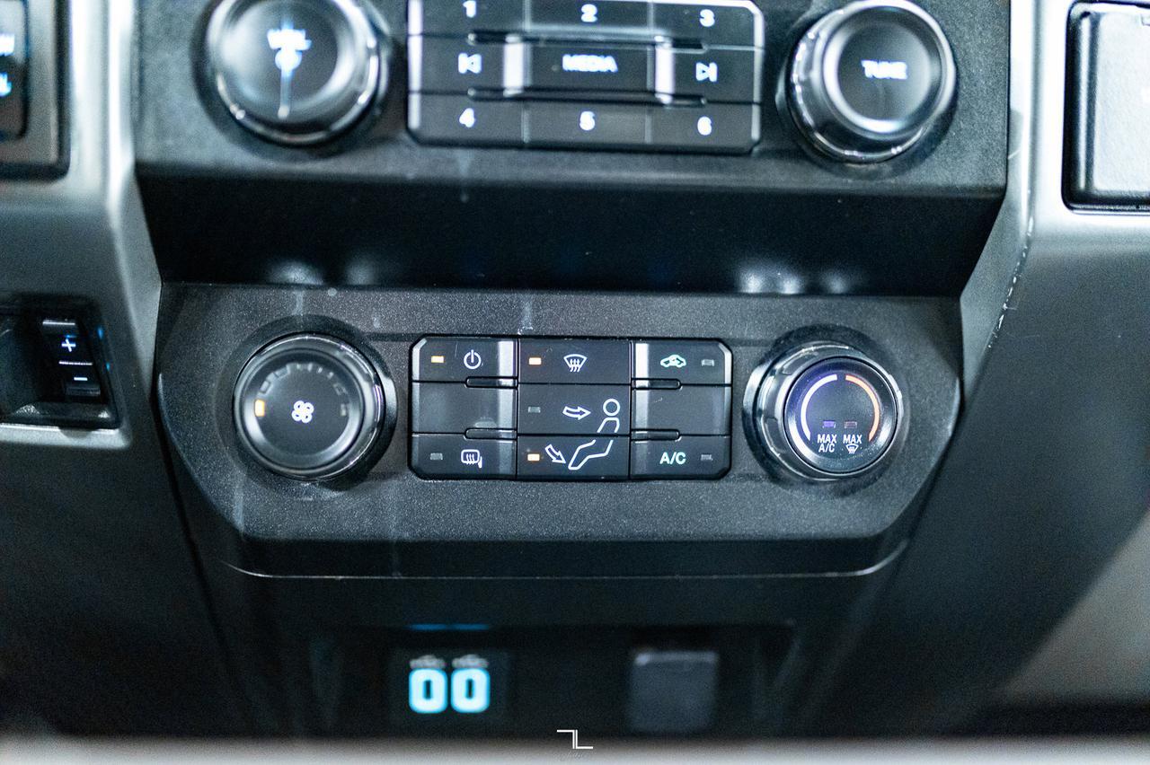 2019 Ford F-550 4x4 Crew Cab XLT Diesel Deck BCam Red Deer AB